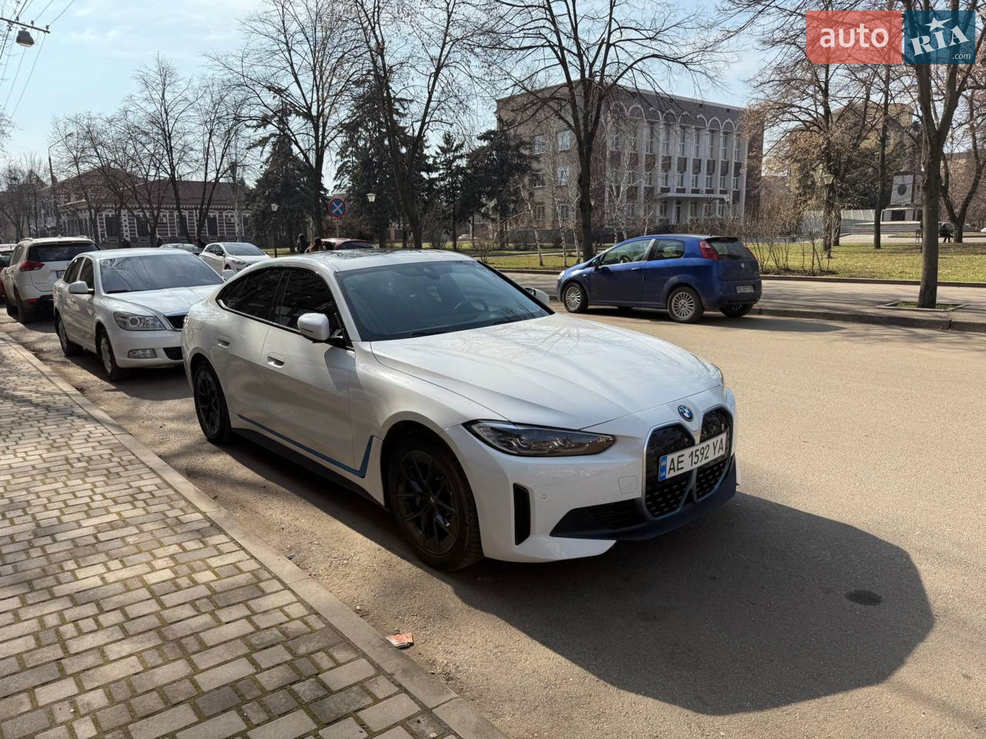 2022 BMW i4 - мініатюра 7