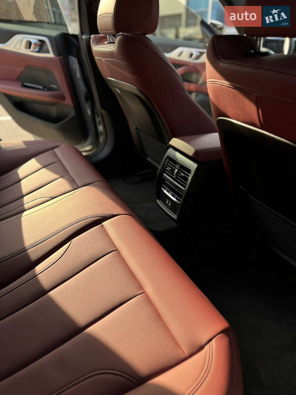 Купе BMW i4 2023 в Киеве