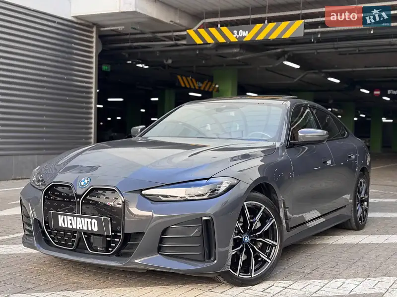 Купе BMW i4 2022 в 