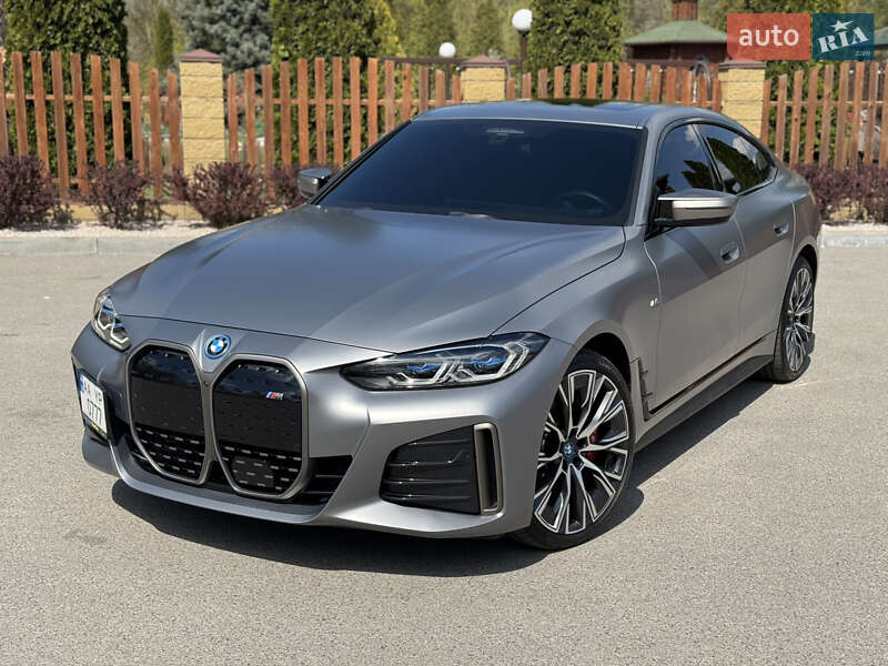 Купе BMW i4 2022 в 