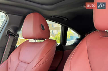 Купе BMW i4 2022 в 