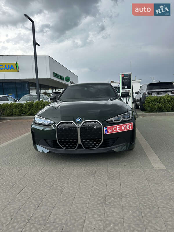 Купе BMW i4 2024 в Львове