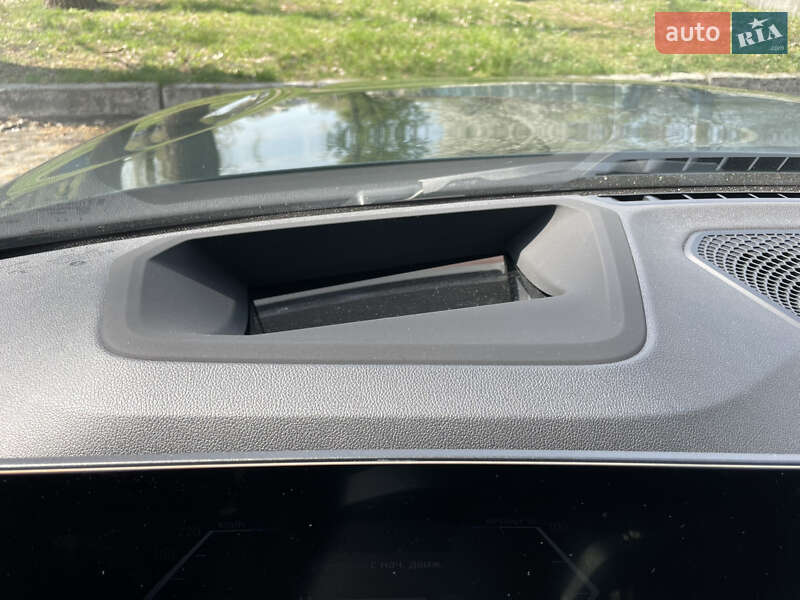 Купе BMW i4 2023 в Києві