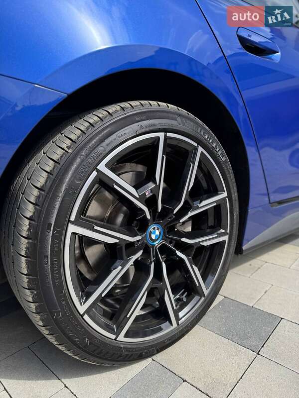 Купе BMW i4 2022 в Ивано-Франковске