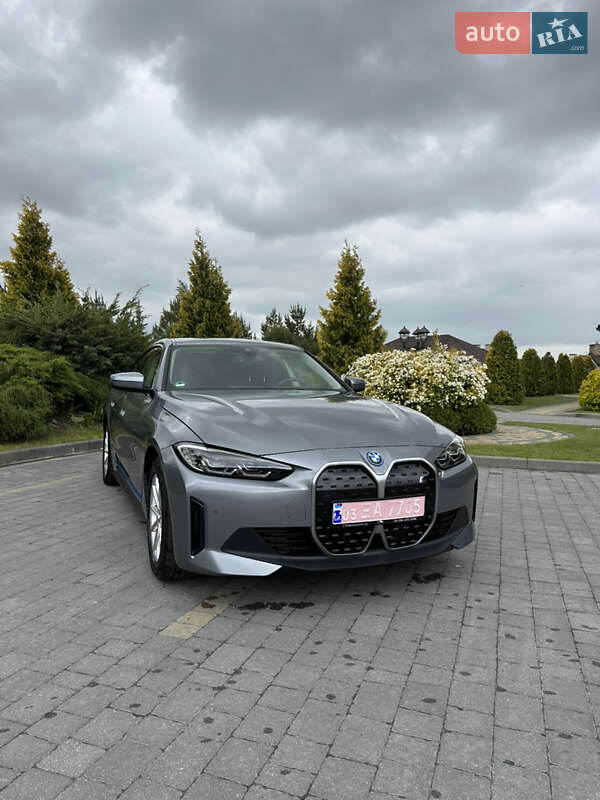 Купе BMW i4 2023 в 