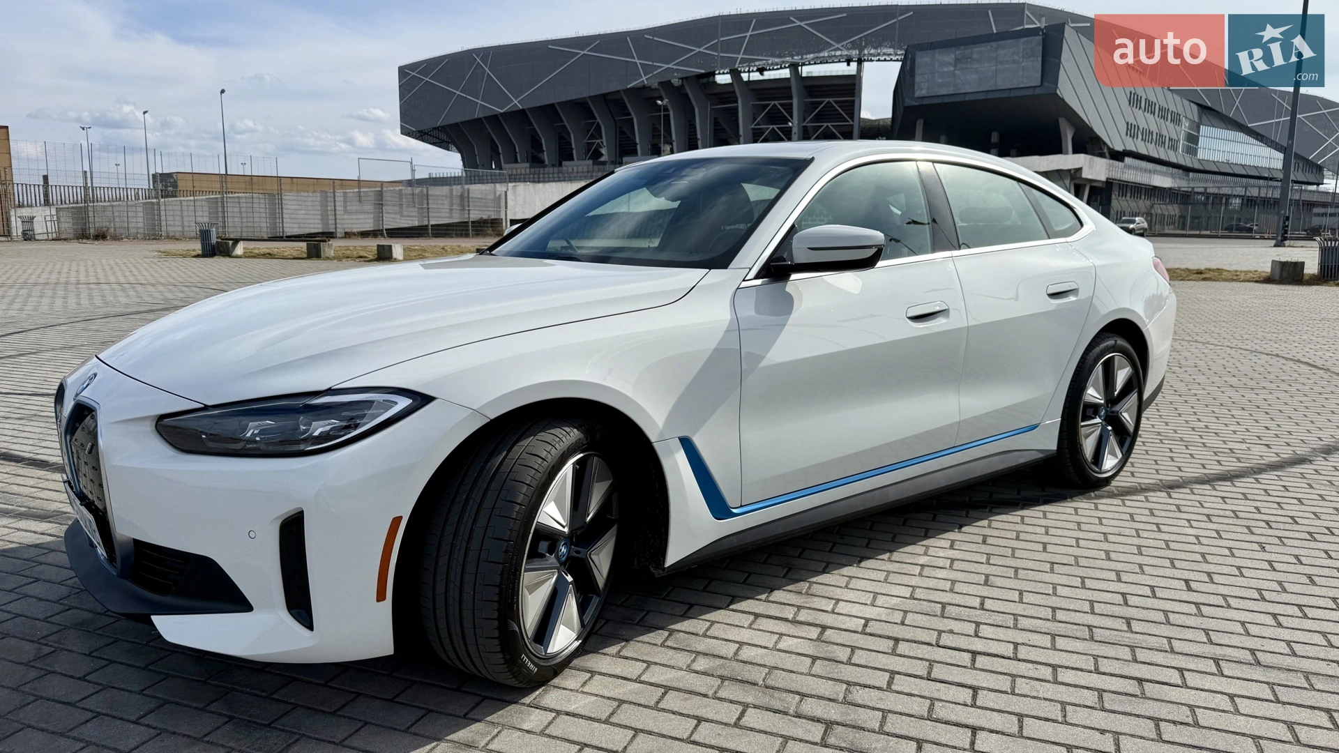 2023 BMW i4 - мініатюра 17