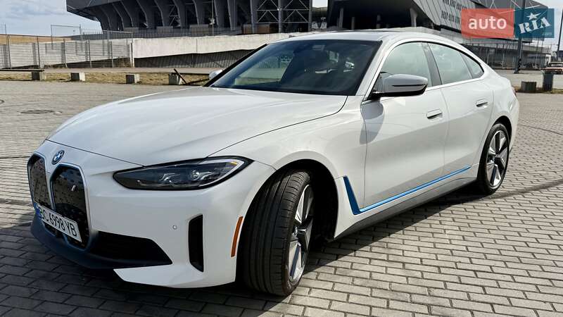 Купе BMW i4 2023 в Львові