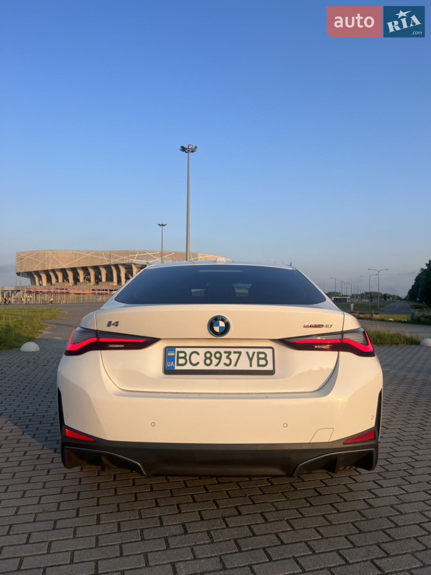 2022 BMW i4 - мініатюра 2