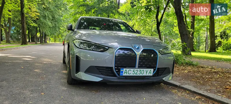 BMW i4 2023