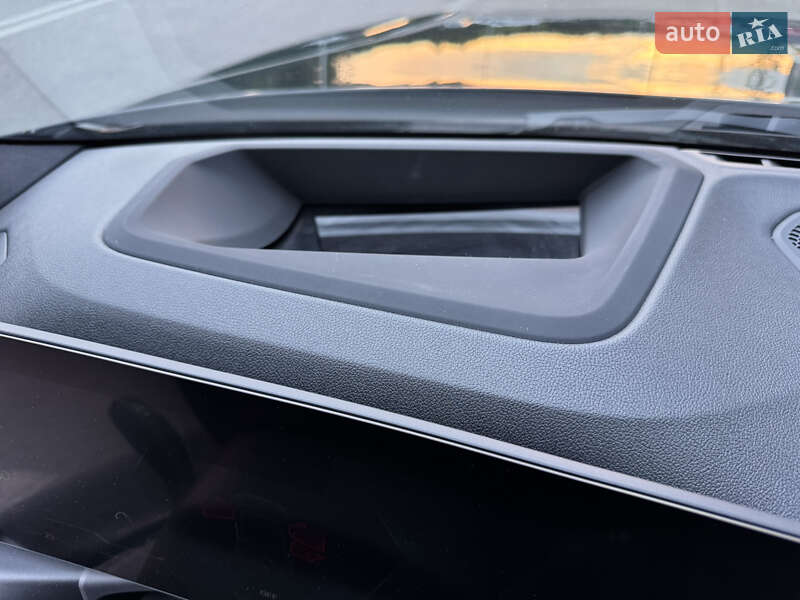 Купе BMW i4 2023 в Києві