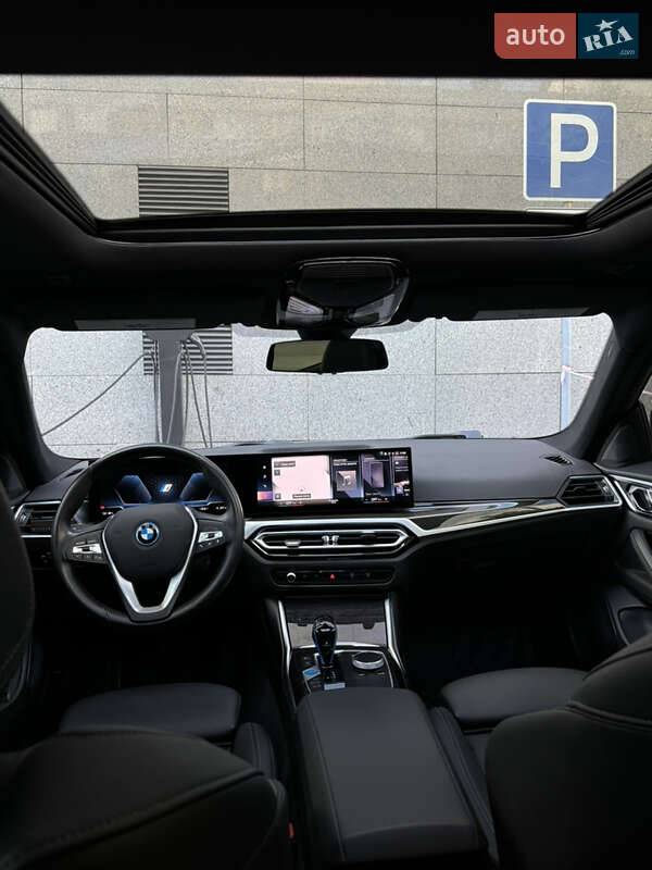 Купе BMW i4 2022 в Киеве