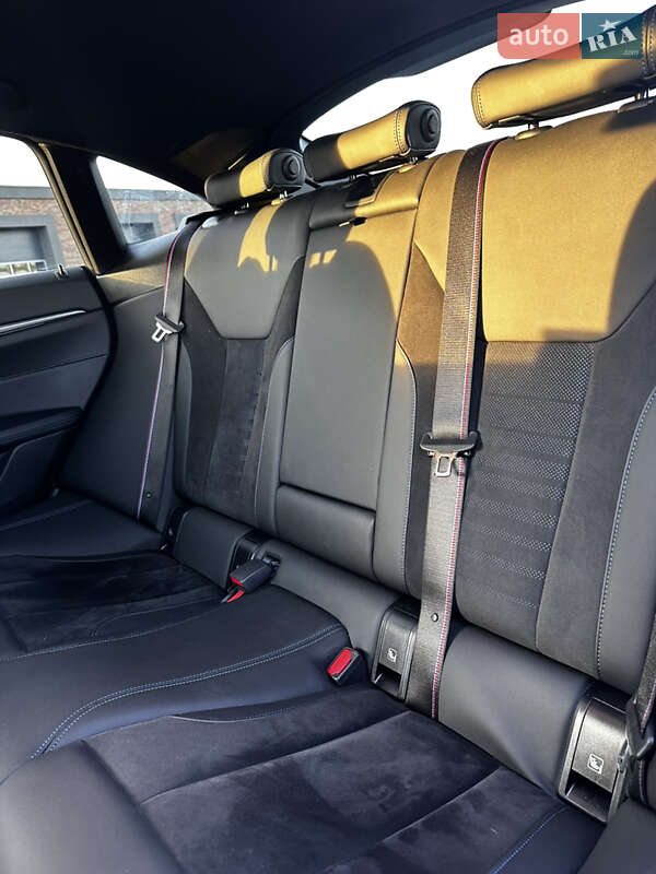 Купе BMW i4 2023 в Черновцах