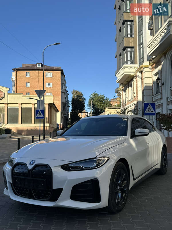 Купе BMW i4 2023 в Белой Церкви