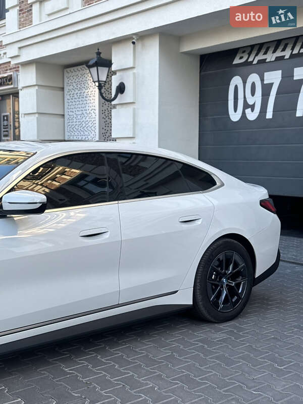 Купе BMW i4 2023 в Белой Церкви