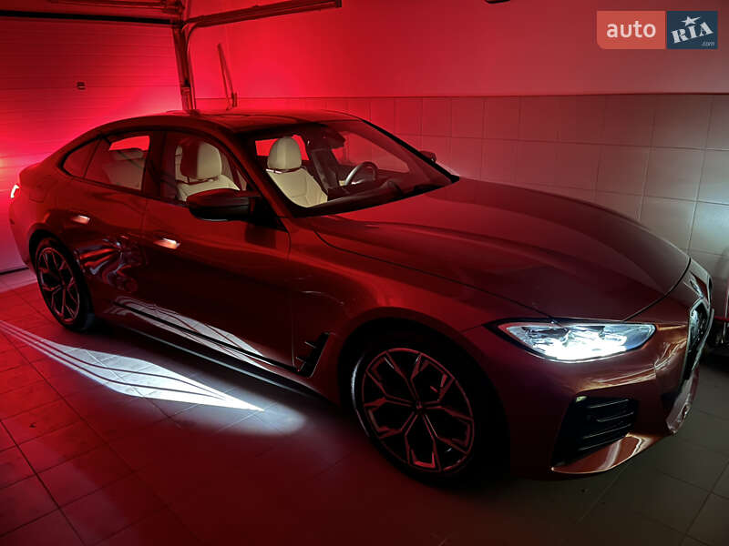 Купе BMW i4 2024 в Києві