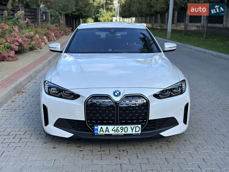 Купе BMW i4 2023 в Киеве