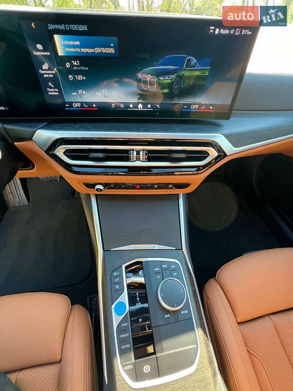 Купе BMW i4 2023 в Дніпрі