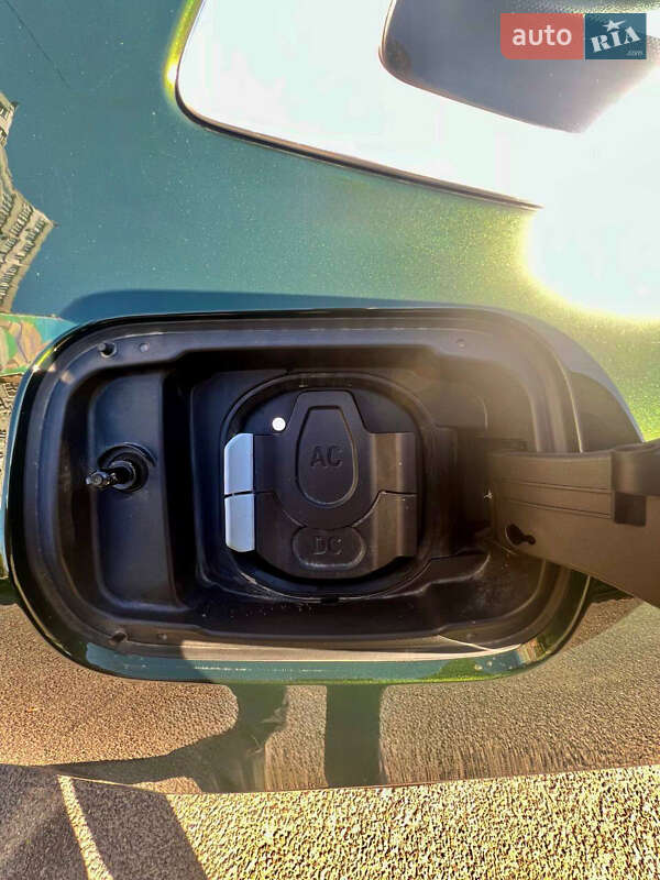 Купе BMW i4 2023 в Дніпрі