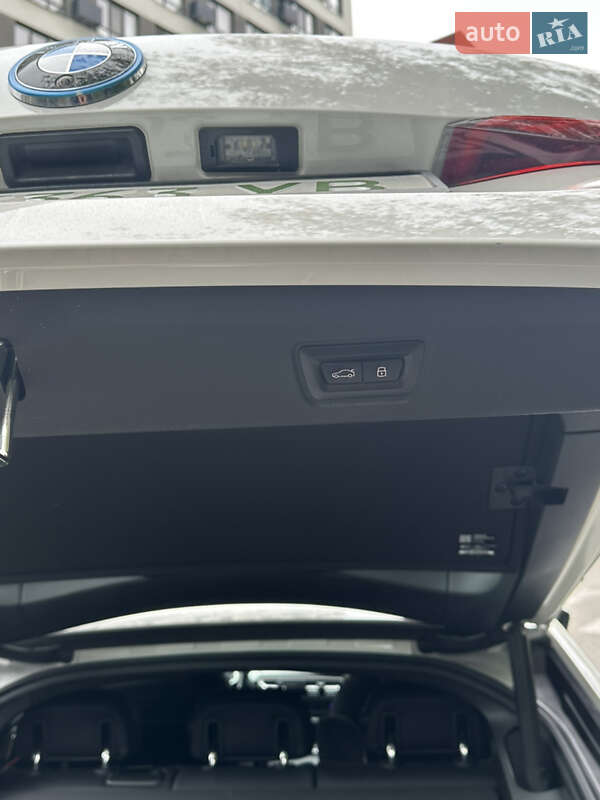 Купе BMW i4 2024 в Львове фото 12 Купе BMW i4 2024 в Львове