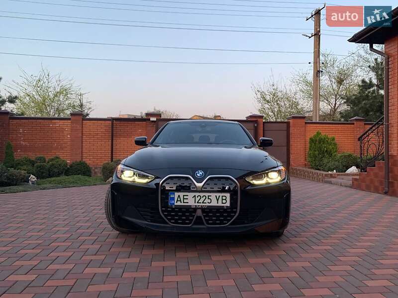 Купе BMW i4 2023 в Кривом Роге