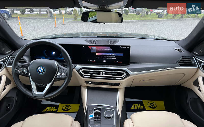 Купе BMW i4 2023 в Львове