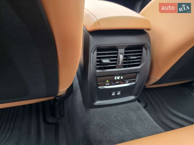 Купе BMW i4 2025 в Киеве