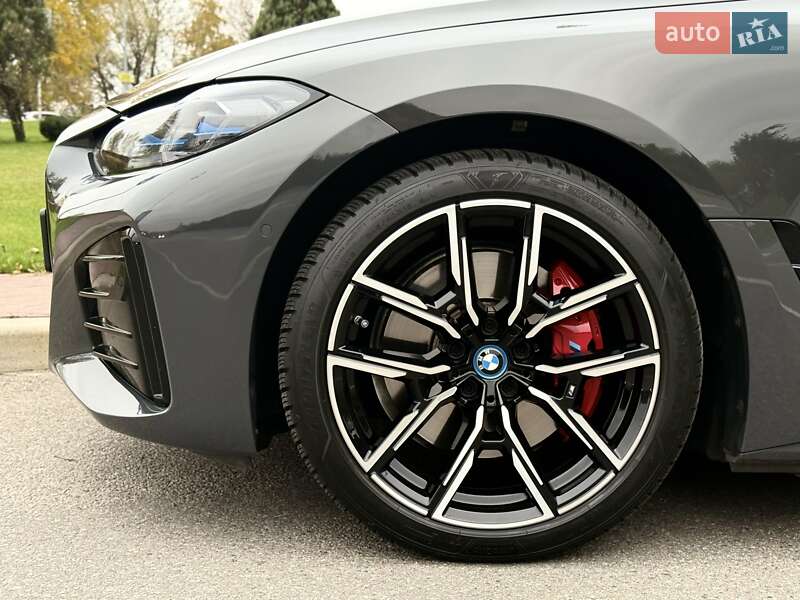 Купе BMW i4 2022 в Киеве