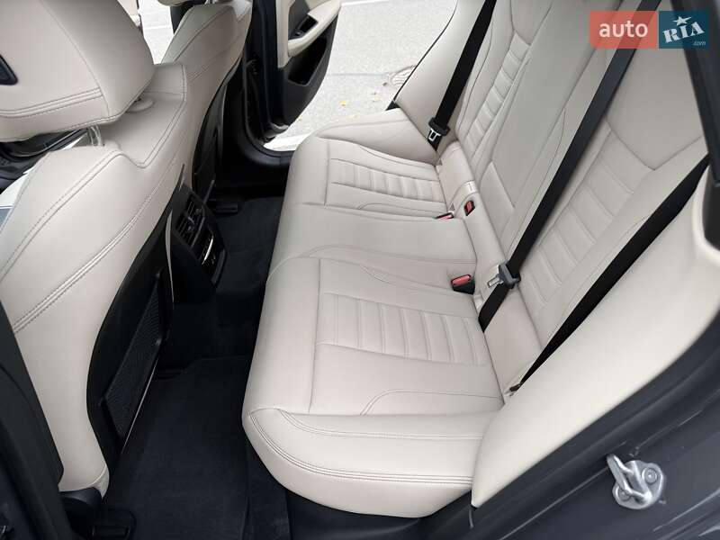 Купе BMW i4 2022 в Киеве