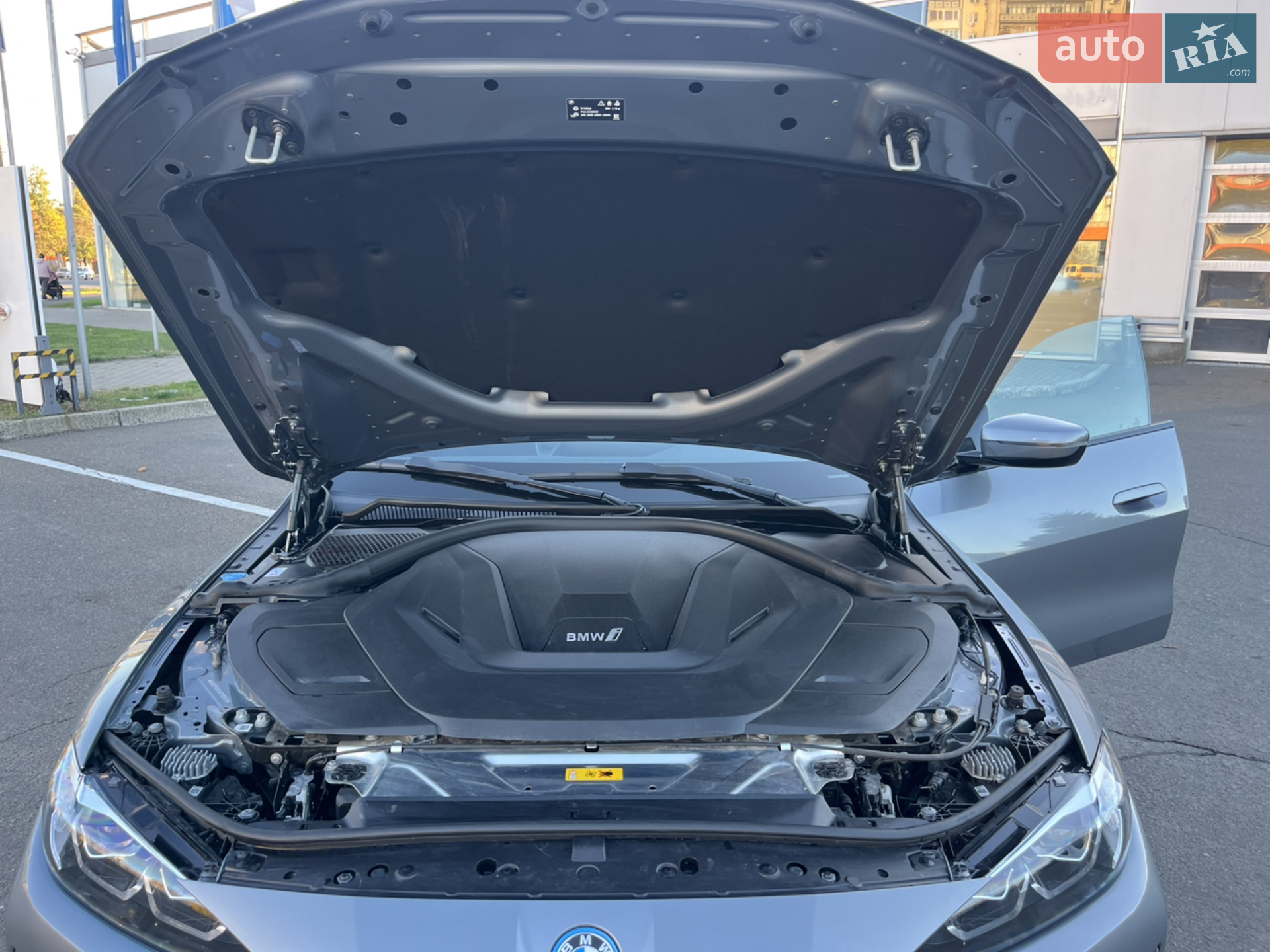2023 BMW i4 - мініатюра 14