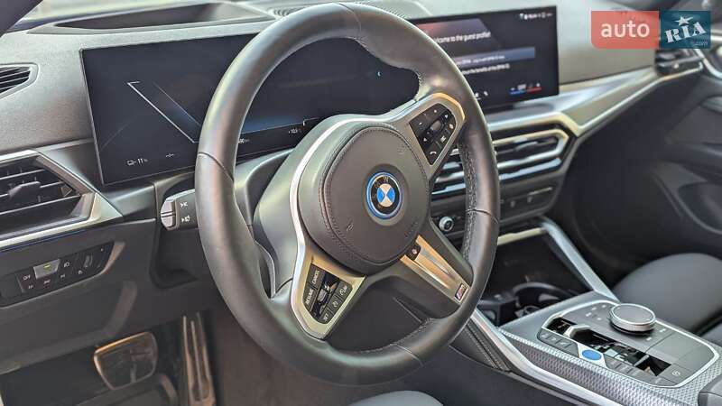 Купе BMW i4 2024 в Киеве фото 35 Купе BMW i4 2024 в Киеве