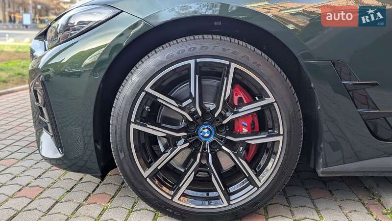 Купе BMW i4 2024 в Киеве фото 44 Купе BMW i4 2024 в Киеве