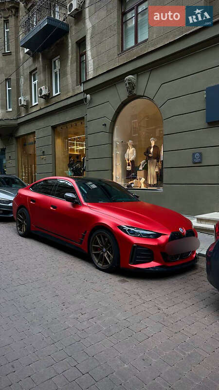 Купе BMW i4 2022 в Львове