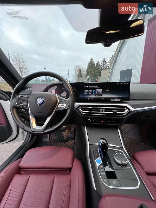 Купе BMW i4 2022 в Харькове фото 15 Купе BMW i4 2022 в Харькове