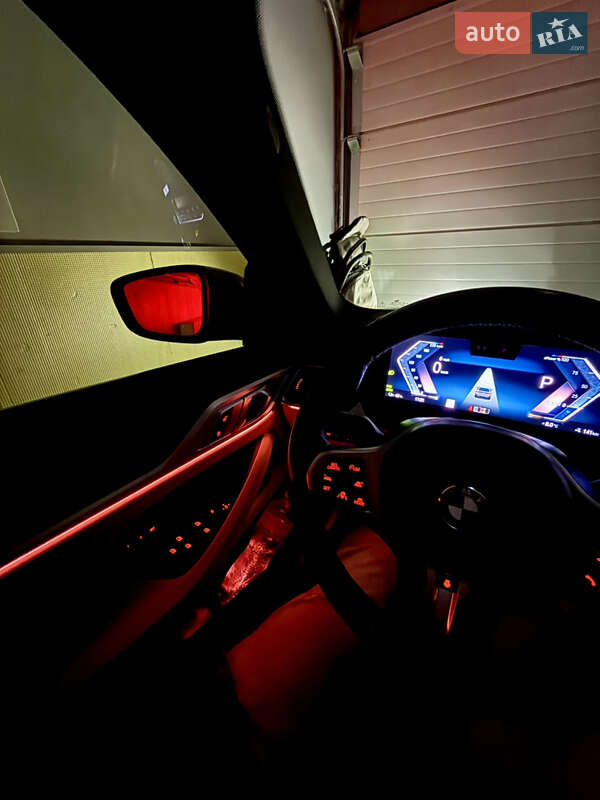 Купе BMW i4 2022 в Львове