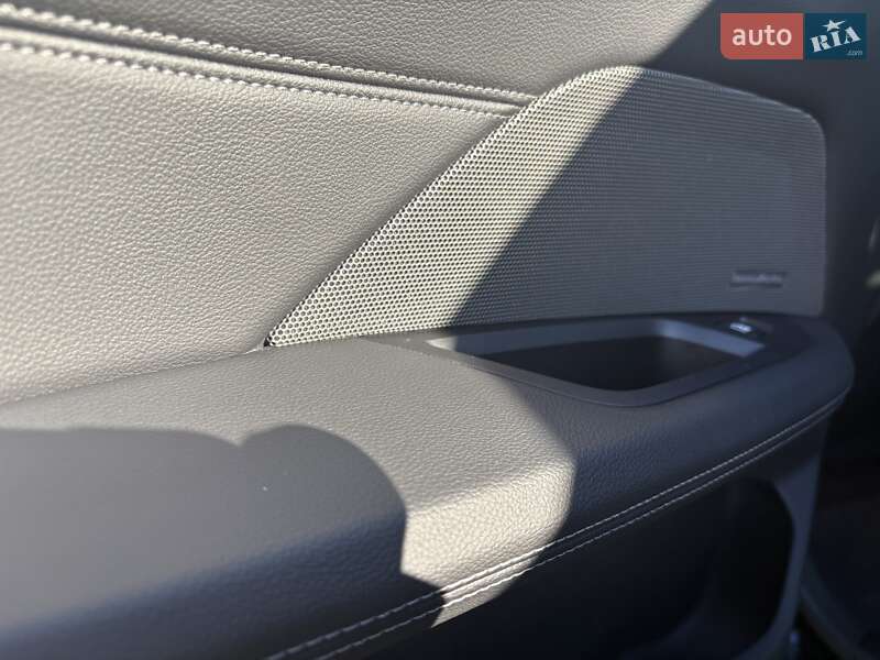 Купе BMW i4 2023 в Дрогобыче