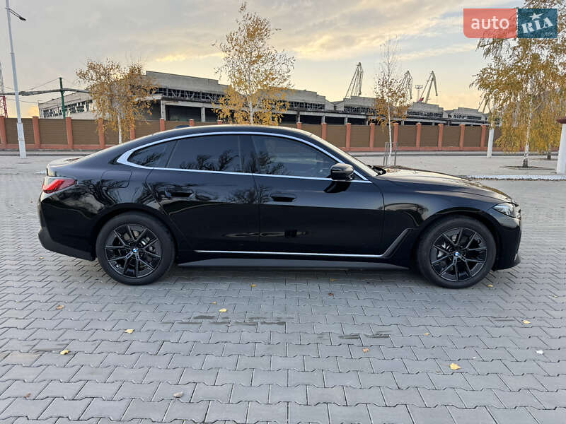 Купе BMW i4 2024 в Измаиле