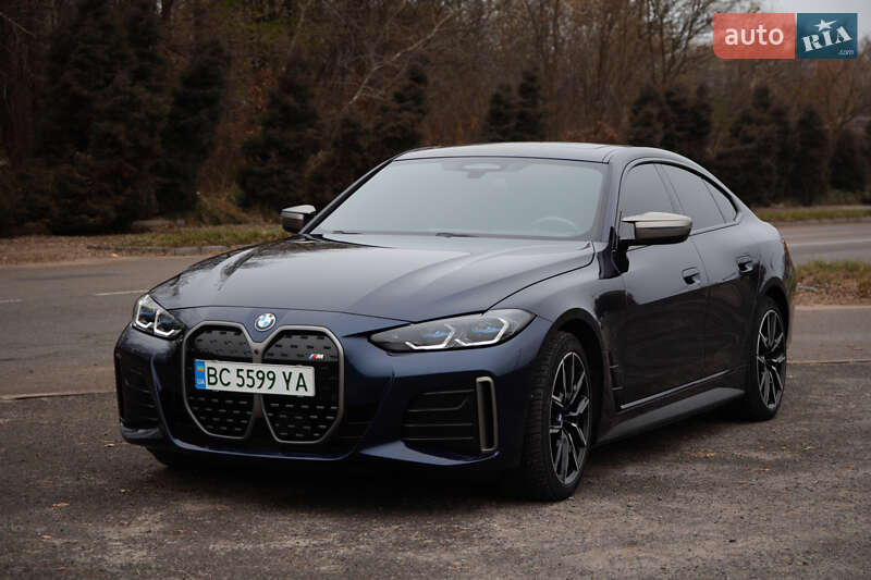 Купе BMW i4 2023 в Львові