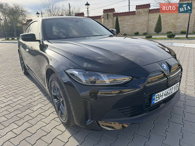 Купе BMW i4 2024 в Измаиле