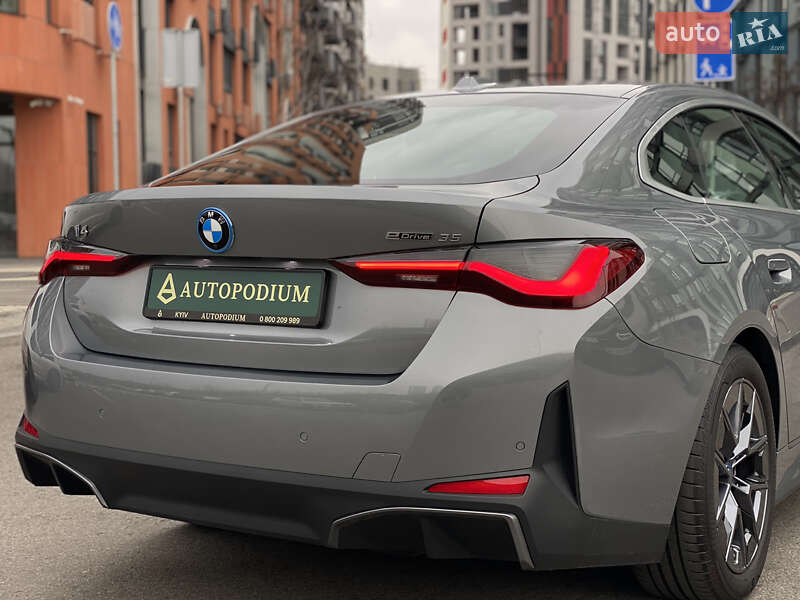 Купе BMW i4 2024 в Киеве фото 8 Купе BMW i4 2024 в Киеве