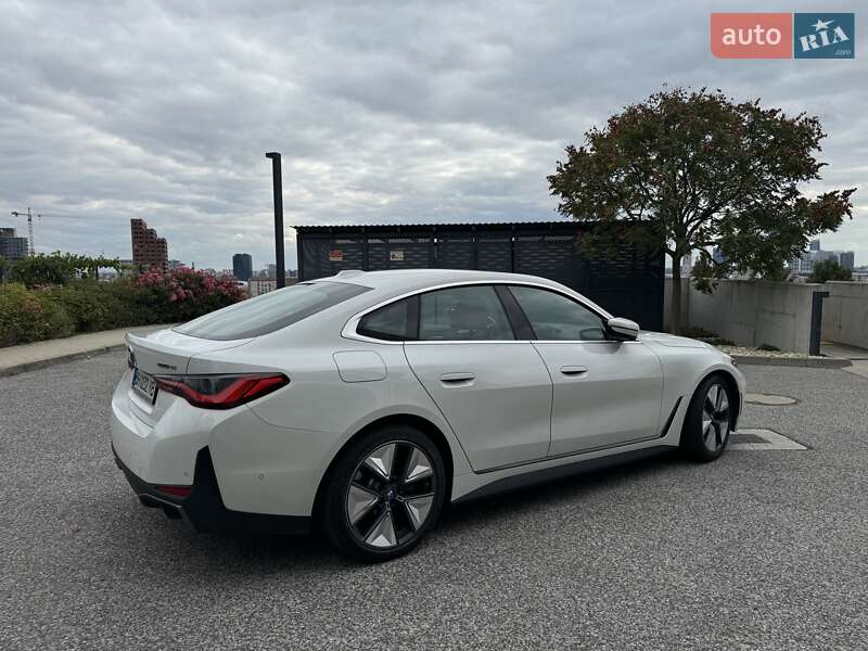 Купе BMW i4 2023 в Ужгороде