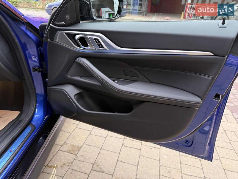 Купе BMW i4 2022 в Львове