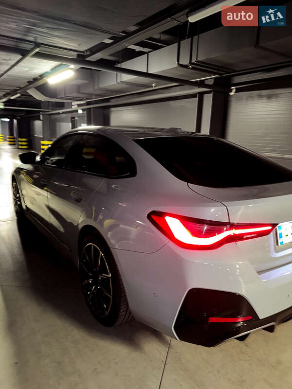 Купе BMW i4 2023 в Киеве фото 25 Купе BMW i4 2023 в Киеве