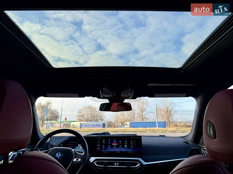 Купе BMW i4 2022 в Киеве фото 41 Купе BMW i4 2022 в Киеве