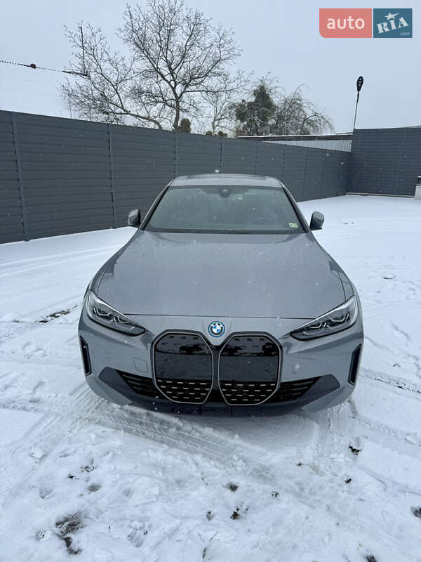 Купе BMW i4 2024 в Киеве