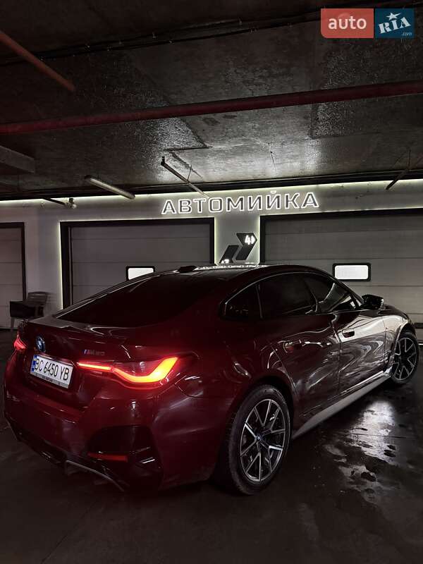 Купе BMW i4 2022 в Львове