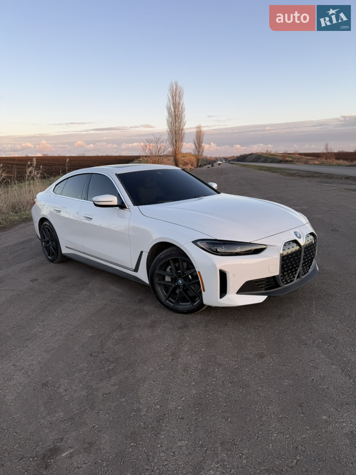 2023 BMW i4 - мініатюра 3