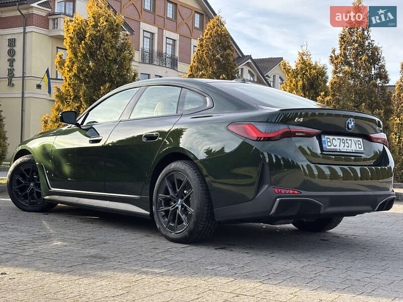 Купе BMW i4 2022 в Львове