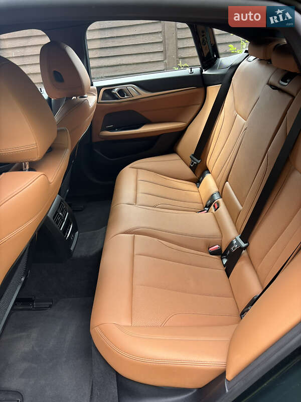 Купе BMW i4 2022 в Львове