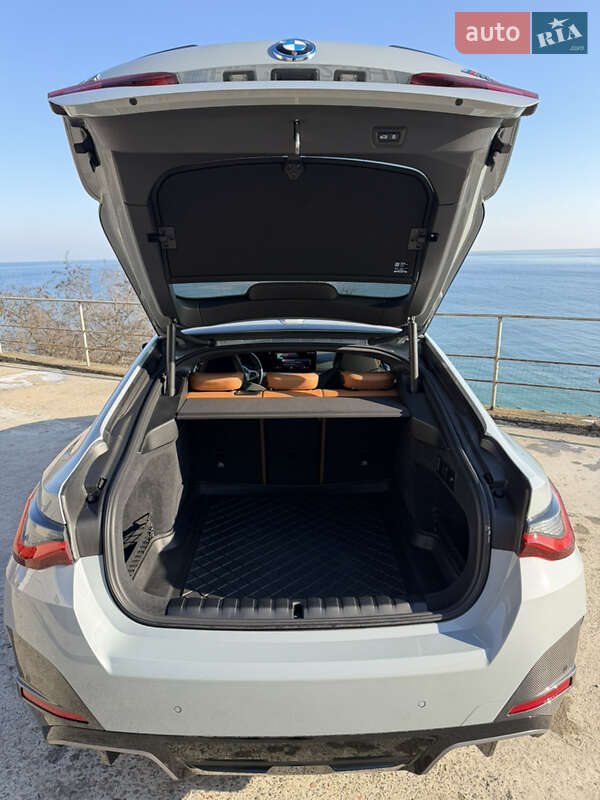 Купе BMW i4 2022 в Одессе
