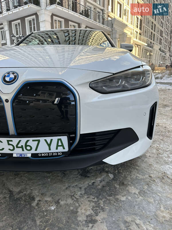 Купе BMW i4 2022 в Киеве
